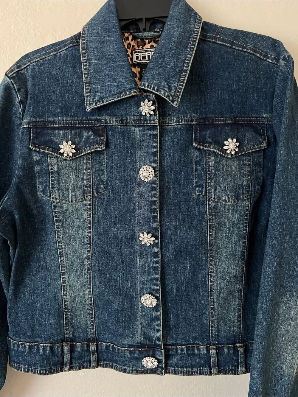 Like New! BERER Rhinestone Flower Button Denim Jacket Animal Print Lining in XL